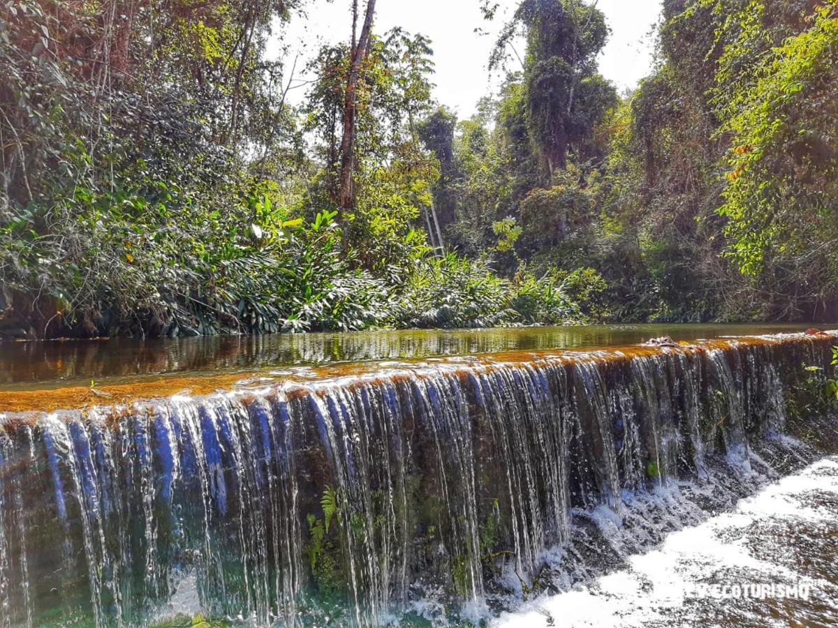 ホテルFazenda Casa Nova ケルス エクステリア 写真